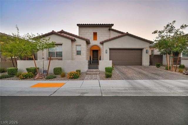 253 Robledo Street, Las Vegas, NV 89138