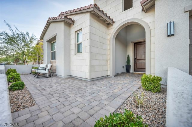 253 Robledo Street, Las Vegas, NV 89138