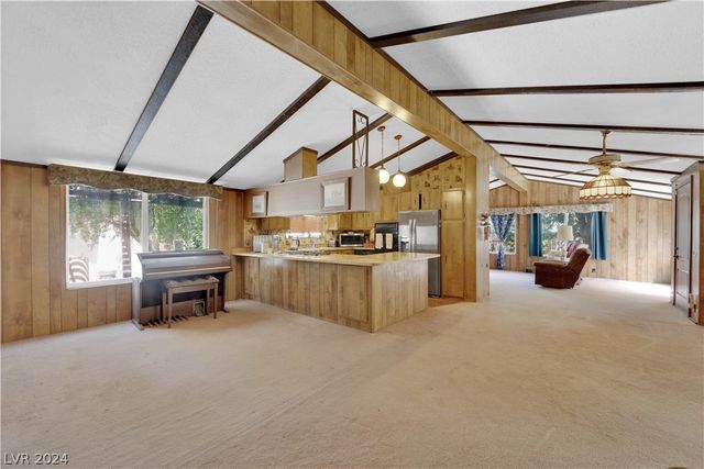 601 West Street, Pahrump, NV 89048