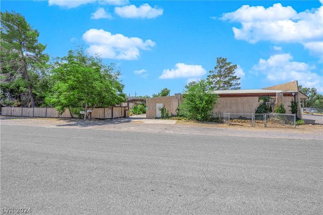 601 West Street, Pahrump, NV 89048