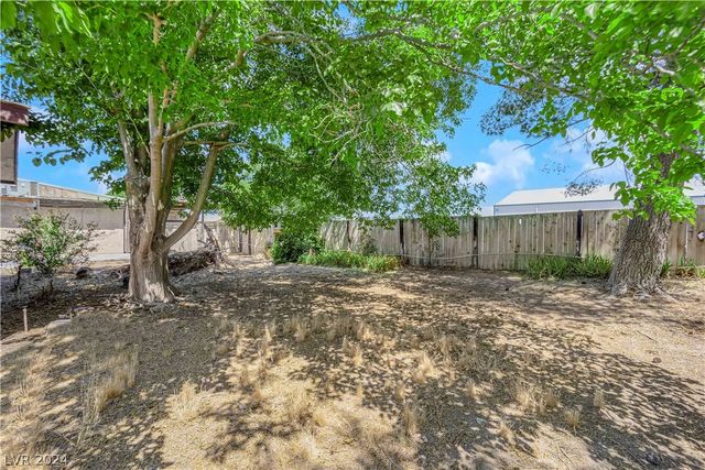 601 West Street, Pahrump, NV 89048