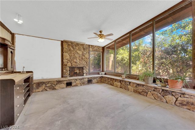 601 West Street, Pahrump, NV 89048