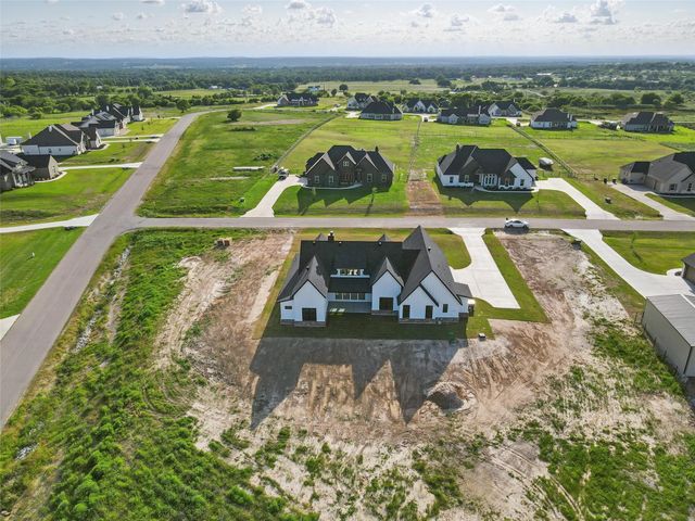 500 Longhorn Drive, Springtown, TX 76082