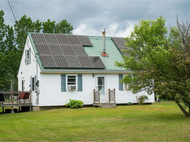 473 Stone Bridge Road, Georgia, VT 05468
