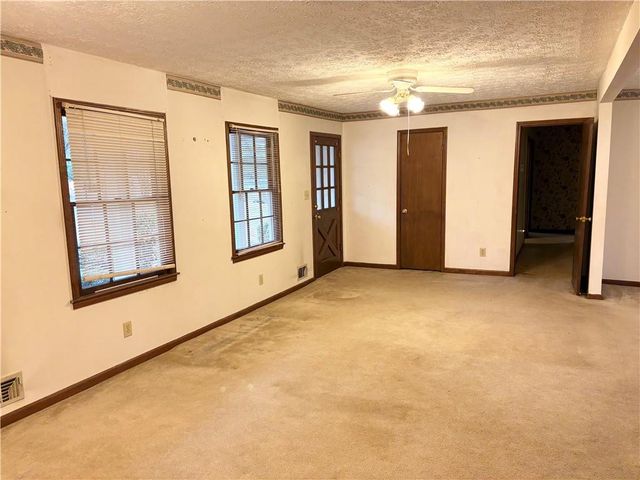 2356 Cambridge Street, Snellville, GA 30078