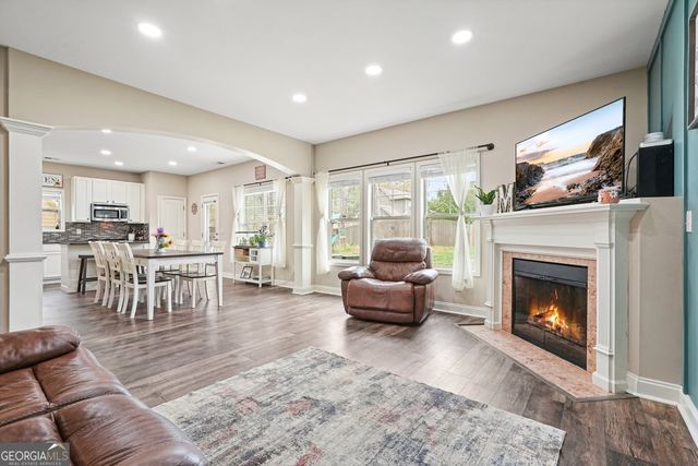 653 Royal Crest Court, Canton, GA 30115