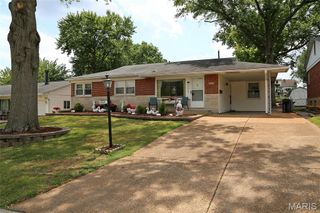 4840 Blackhawk Drive, Unincorporated, MO 63123