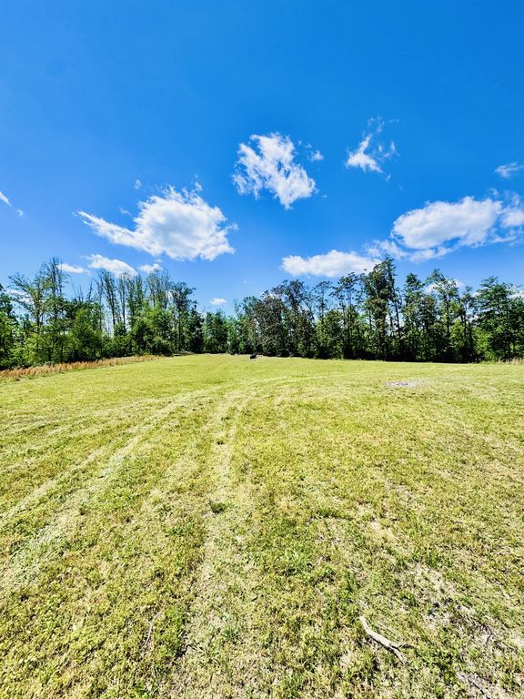 0 Annie Hollow Rd, Westmoreland, TN 37186