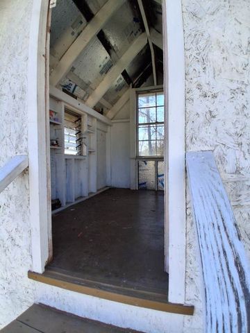 809 E Palestine Street, Mexia, TX 76667