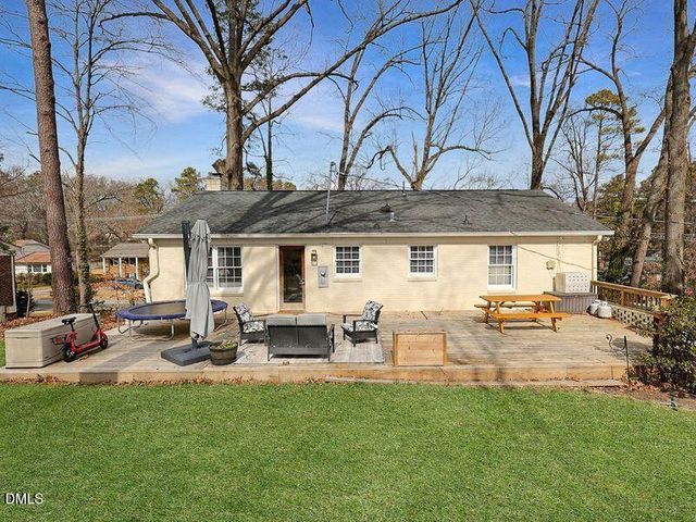 211 Westridge Drive, Raleigh, NC 27609