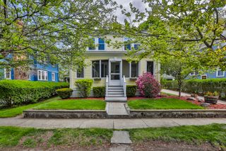 15 Crown St, Milton, MA 02186