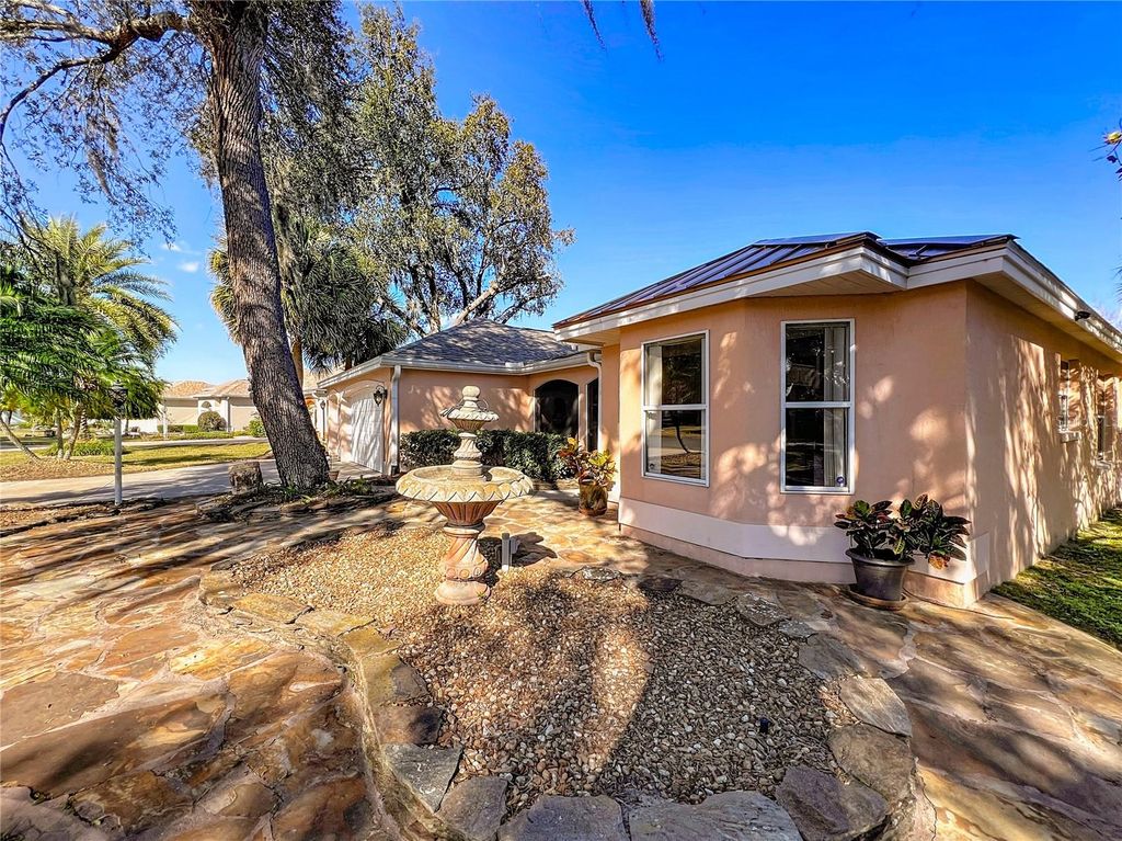 Image 19 of property listing at 1613 CARRERA DRIVE, The Villages, FL 32159