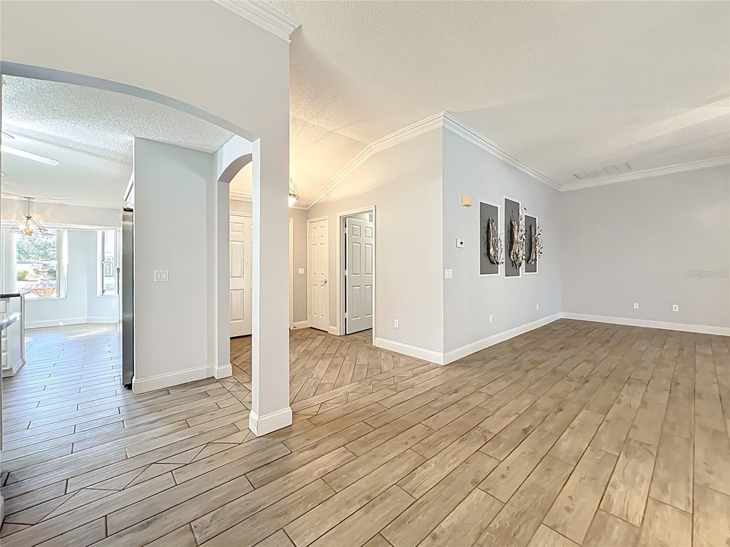 Image 32 of property listing at 1613 CARRERA DRIVE, The Villages, FL 32159