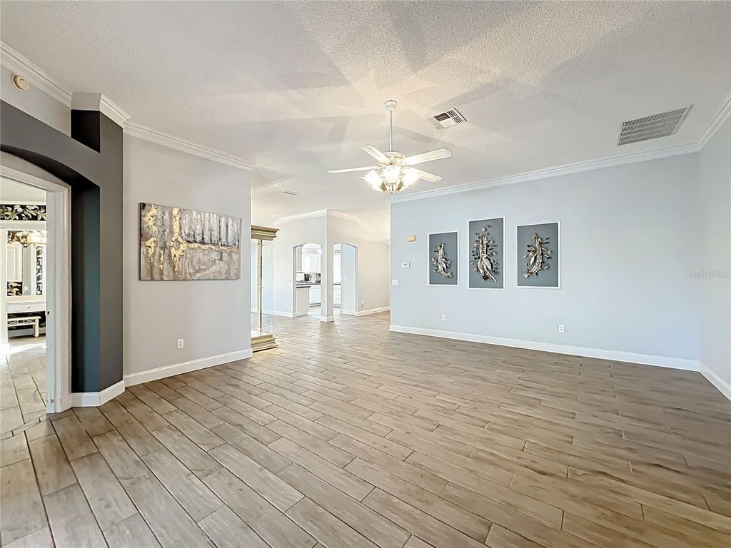 Image 39 of property listing at 1613 CARRERA DRIVE, The Villages, FL 32159