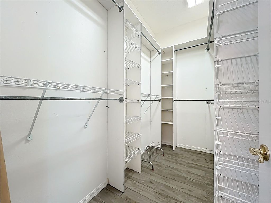 Image 43 of property listing at 1613 CARRERA DRIVE, The Villages, FL 32159