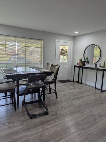 882 Magnolia Lane, Lancaster, TX 75146