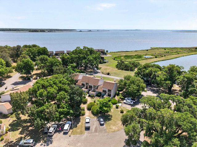 204 Bamboo Loop Unit 202, Georgetown, SC 29440