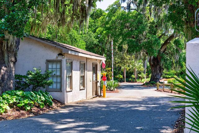 204 Bamboo Loop Unit 202, Georgetown, SC 29440