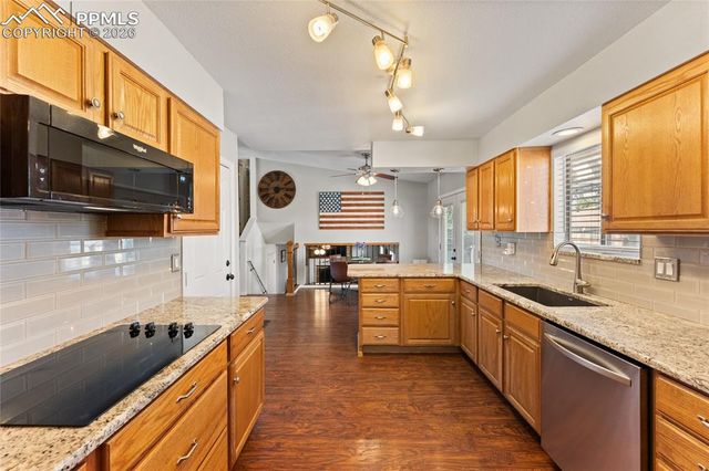 2012 E Flintlock Terrace, Colorado Springs, CO 80920