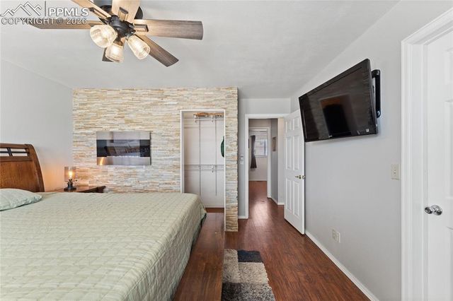 2012 E Flintlock Terrace, Colorado Springs, CO 80920