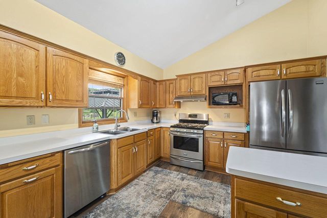 5426 353rd AVENUE, Burlington, WI 53105