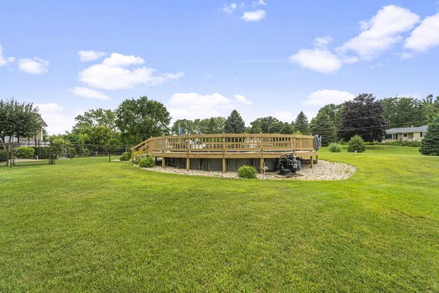 5426 353rd AVENUE, Burlington, WI 53105