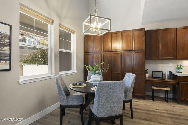 2155 Falling Star Loop, Reno, NV 89523