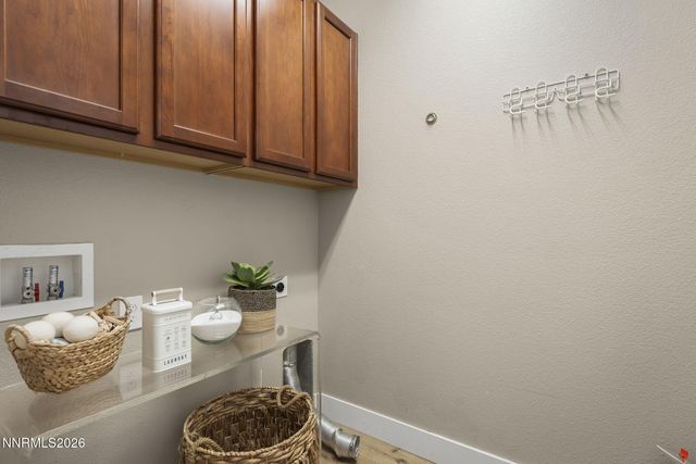 2155 Falling Star Loop, Reno, NV 89523