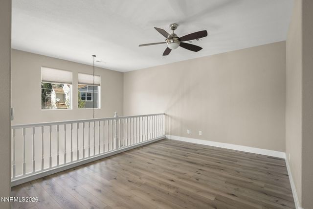 2155 Falling Star Loop, Reno, NV 89523