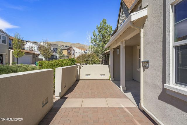 2155 Falling Star Loop, Reno, NV 89523