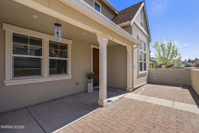 2155 Falling Star Loop, Reno, NV 89523