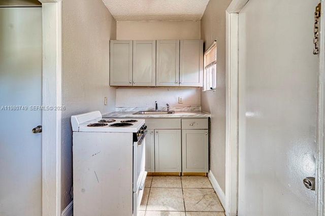 2378 NW 60th Street, Miami, FL 33142