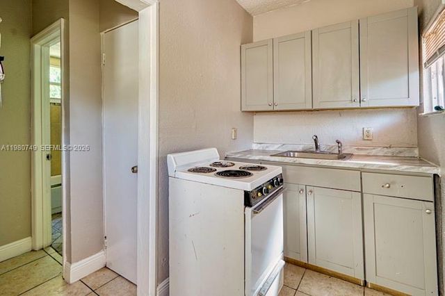 2378 NW 60th Street, Miami, FL 33142