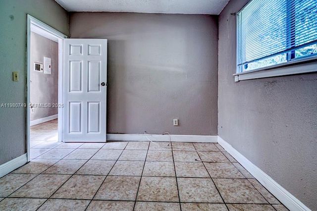 2378 NW 60th Street, Miami, FL 33142