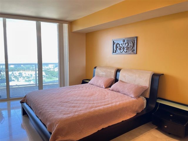 1850 S Ocean Dr 2909, Hallandale Beach, FL 33009