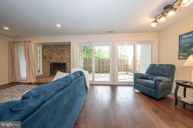 209 E CHELSEA CIR, Newtown Square, PA 19073