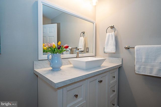 209 E CHELSEA CIR, Newtown Square, PA 19073