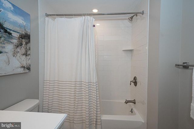 209 E CHELSEA CIR, Newtown Square, PA 19073