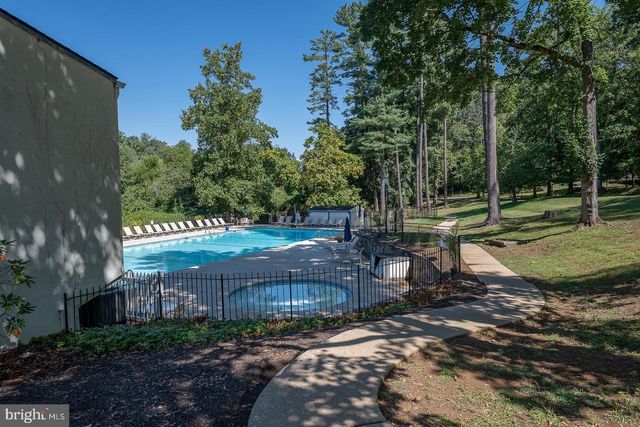 209 E CHELSEA CIR, Newtown Square, PA 19073