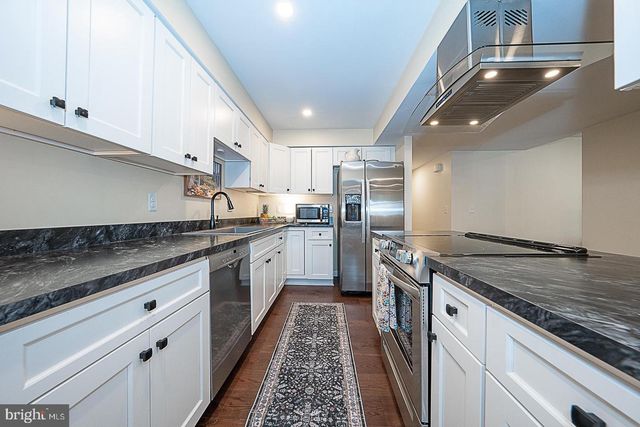 209 E CHELSEA CIR, Newtown Square, PA 19073