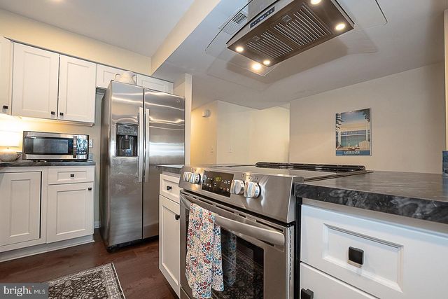 209 E CHELSEA CIR, Newtown Square, PA 19073