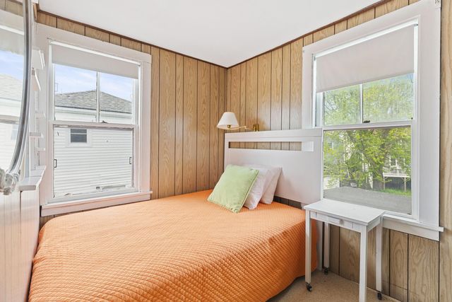 15 Ocean Boulevard, Hampton, NH 03842