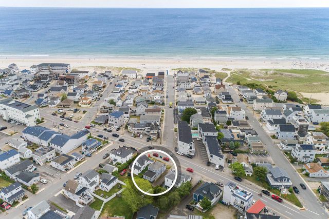 15 Ocean Boulevard, Hampton, NH 03842