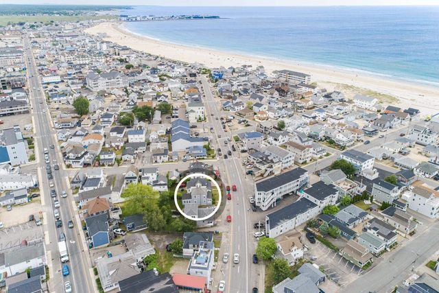 15 Ocean Boulevard, Hampton, NH 03842