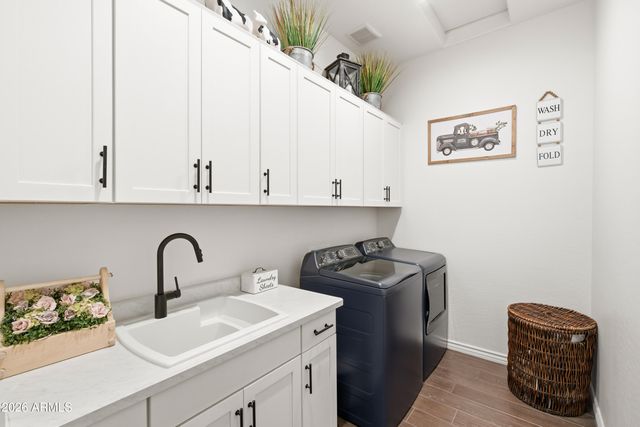 22908 E THORNTON Road, Queen Creek, AZ 85142