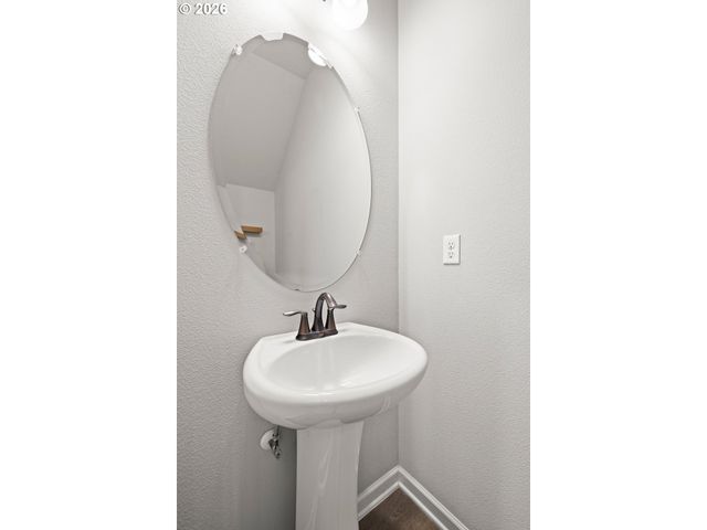 4255 Sw REDFERN Ave, Gresham, OR 97080