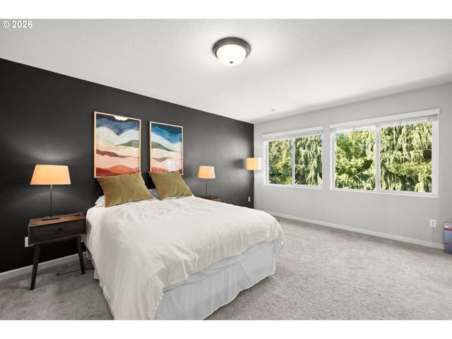 4255 Sw REDFERN Ave, Gresham, OR 97080