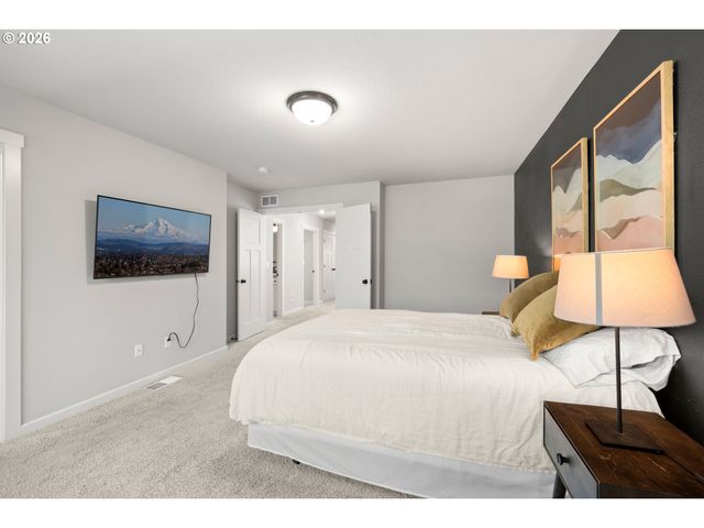 4255 Sw REDFERN Ave, Gresham, OR 97080