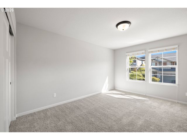 4255 Sw REDFERN Ave, Gresham, OR 97080
