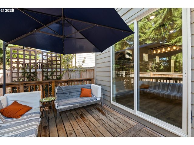 4255 Sw REDFERN Ave, Gresham, OR 97080